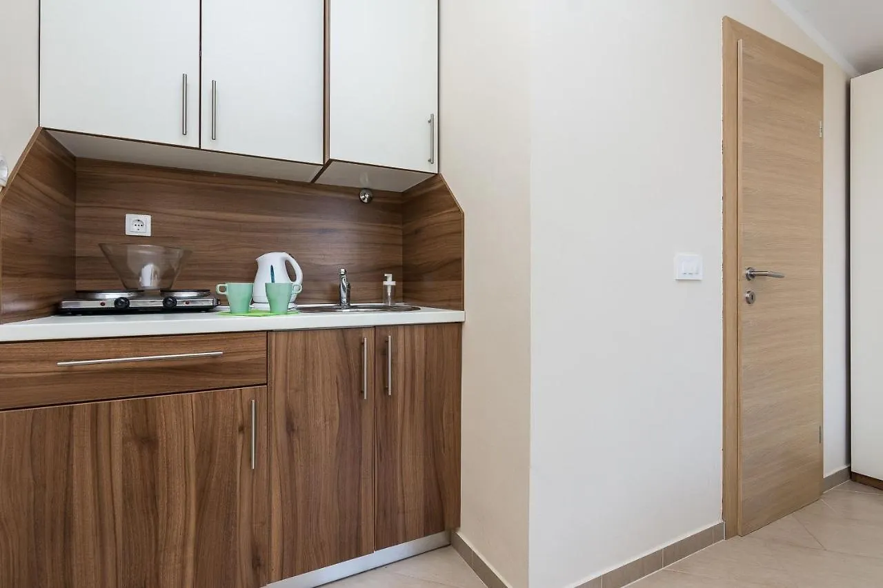 Apartment Bobeta Vir