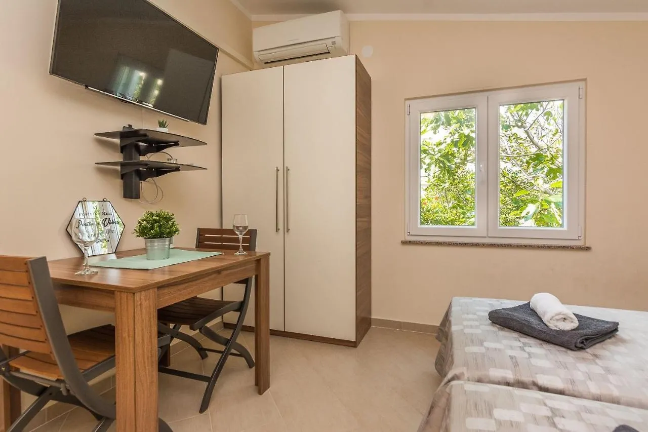 Apartment Bobeta Vir
