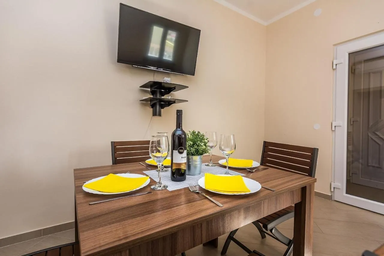Apartment Bobeta Vir