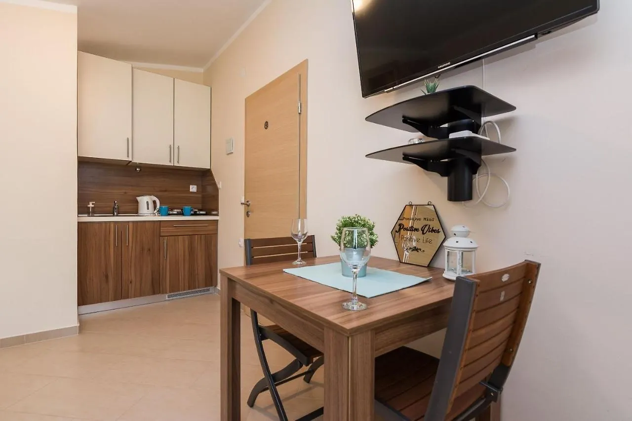 Apartment Bobeta Vir 0*,  Croatia