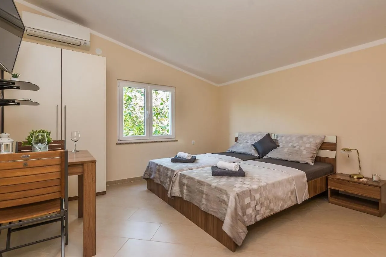Apartment Bobeta Vir Croatia