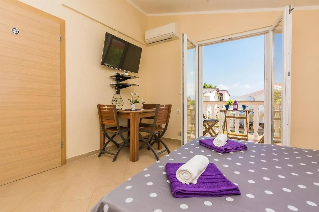 Apartment Bobeta Vir