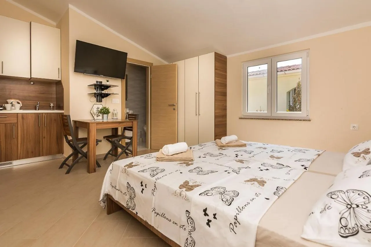 Apartment Bobeta Vir